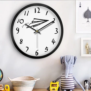 קטן אסתטי שעון דיגיטלי חדר ילדים חמוד Kawaii ייחודי שעון קיר אמנות מקורית לבן קוורץ מודרני רלו ונקייה עיצוב הבית